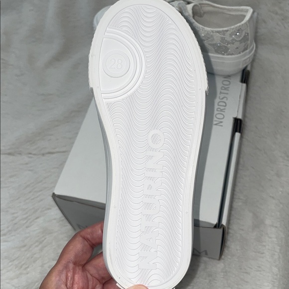 NWT NATURINO AYASY. Fabric sneakers in White - Picture 15 of 15